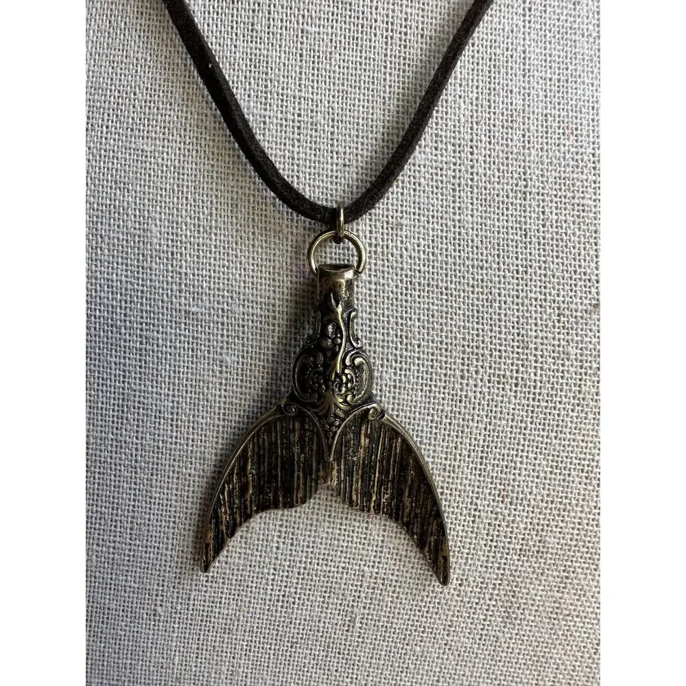 Fish Tail Necklace